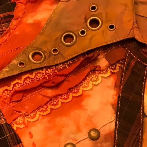 G Designs Natural Fashions western patchwork button down. - Picture 7 of 7